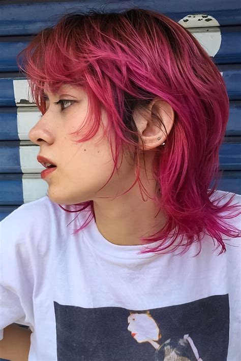 grunge mullet bold hairstyles.